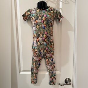 ❌SOLD Bums & Roses ‘Gangs All Hare’ Bamboo Pajamas